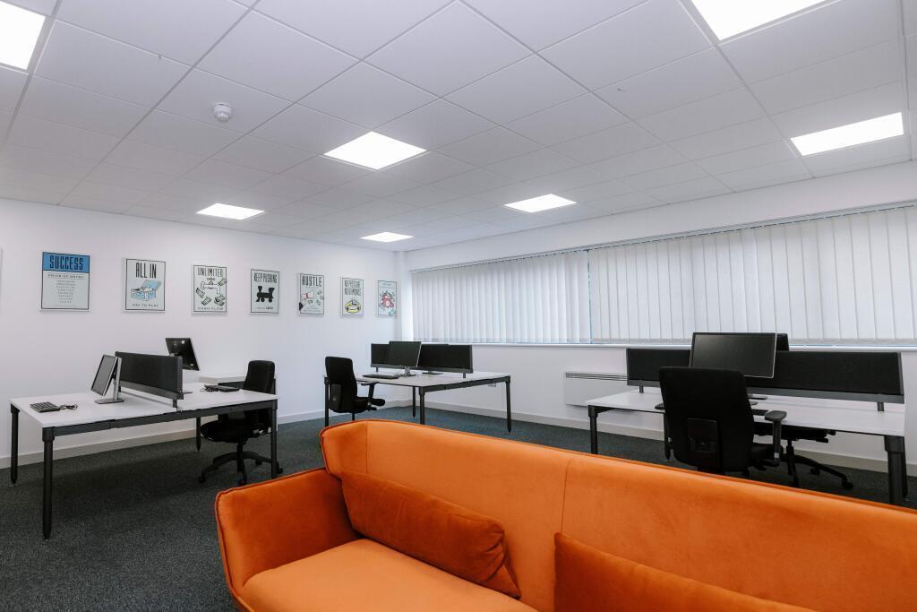 500 sqft office in Burnley