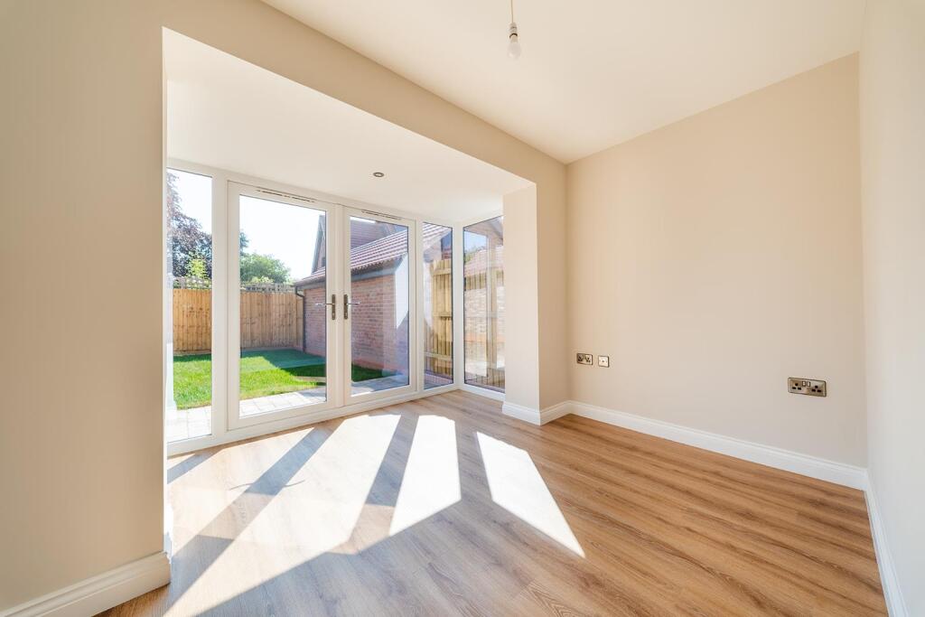 House in Cherry Burton - View 4