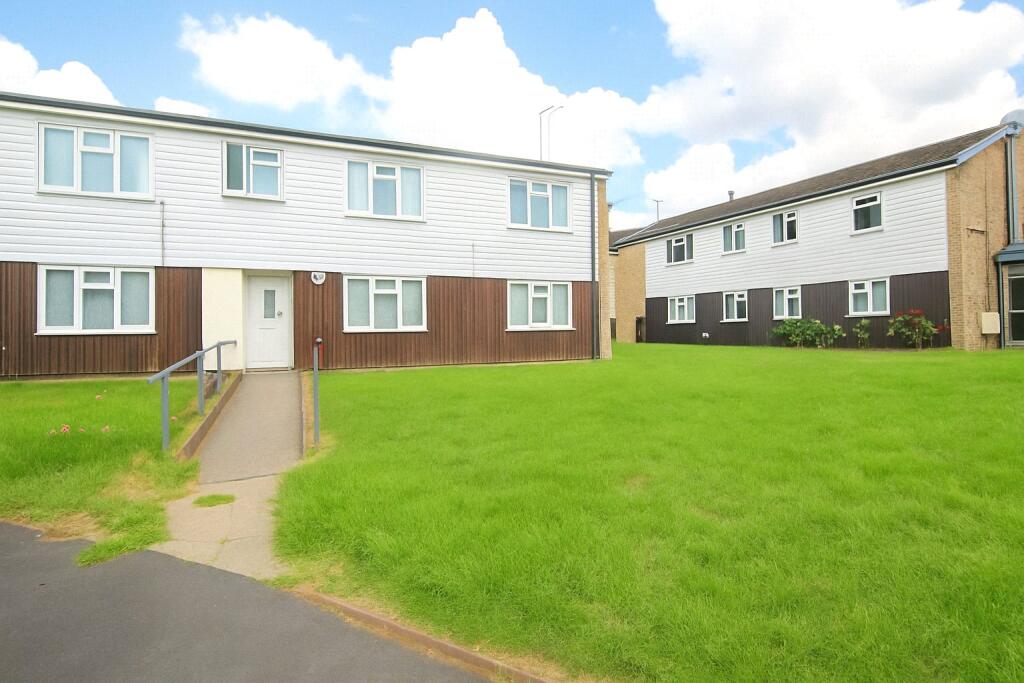 Main image of property: Downside, Hemel Hempstead, Hertfordshire, HP2