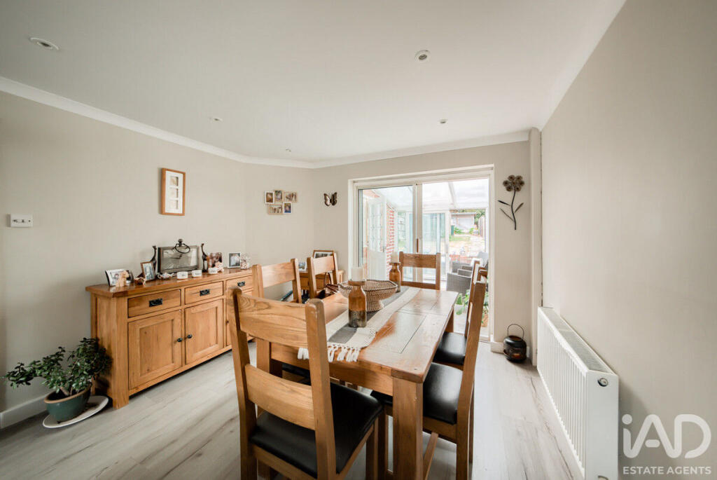 House in Coventry, Keresley Green, Whitmore Park - View 5