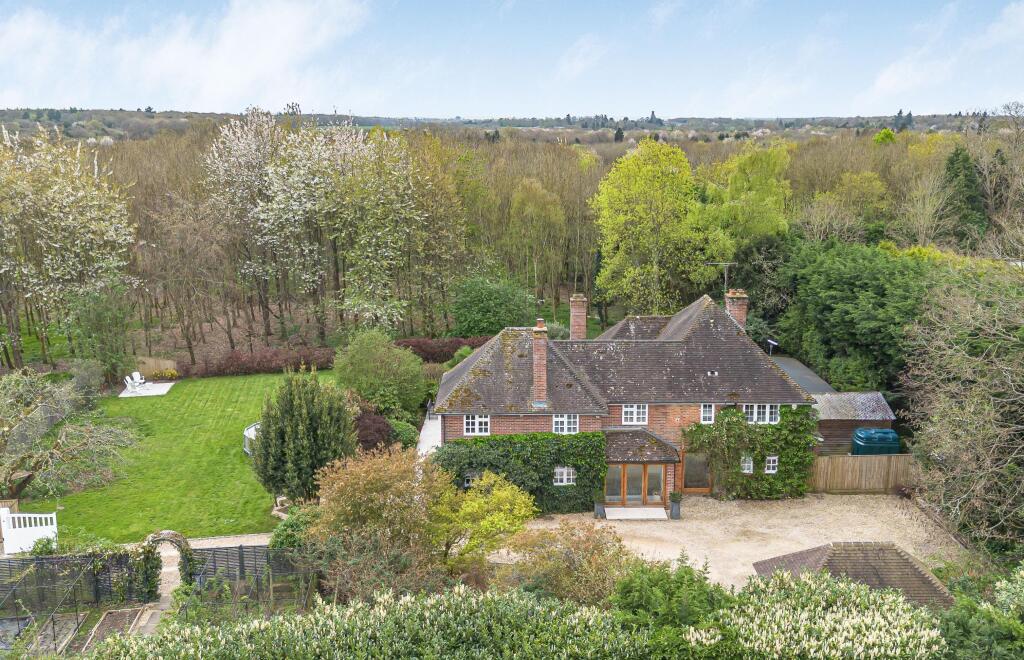 Main image of property: Greys Green, Rotherfield Greys, Henley-on-Thames, Oxfordshire RG9