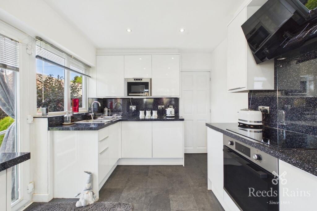House in Normanton, Hopetown - View 2