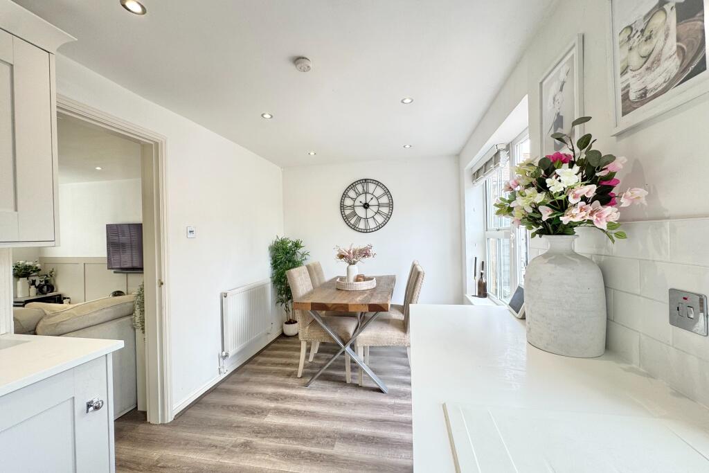 House in Fareham, Titchfield Park - View 5