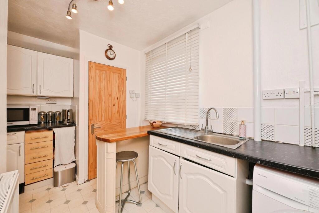 Additional image 3 of Hawbush Close, Welwyn, Hertfordshire, AL6