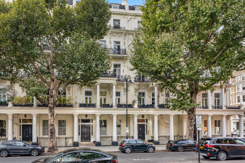 Apartment in London, Royal Borough of Kensington and Chelsea - View 2