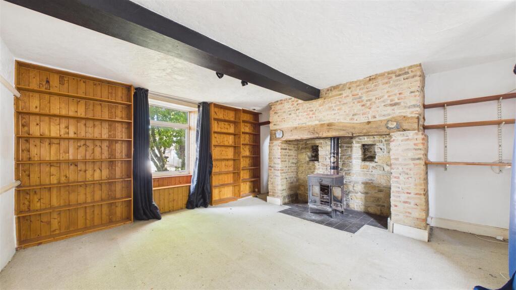 House in Peterborough - View 4