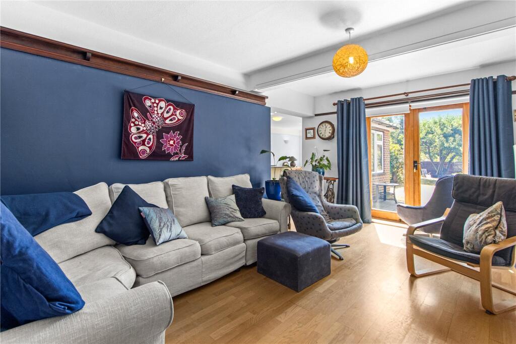 House in Tonbridge - View 4