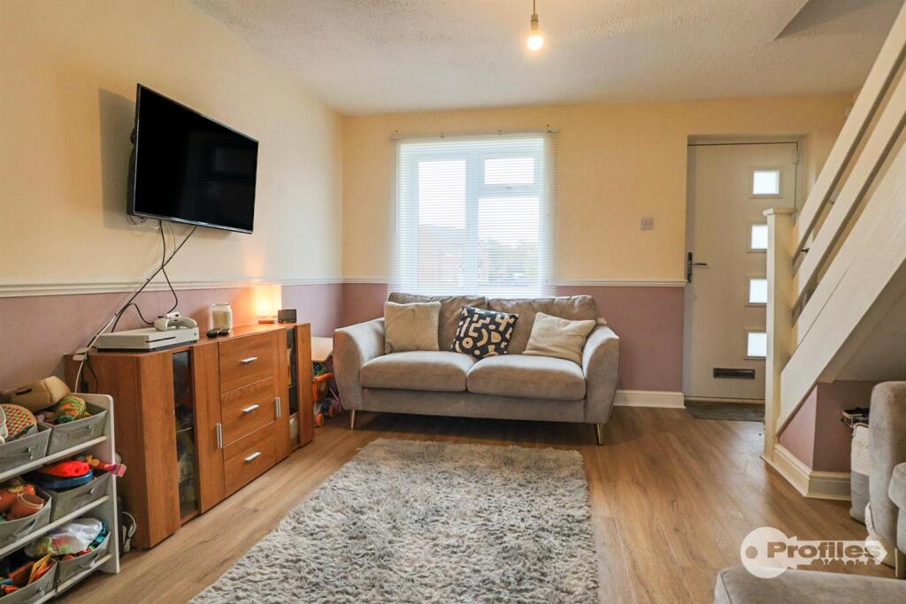 House in Hinckley and Bosworth, Leicestershire - View 2