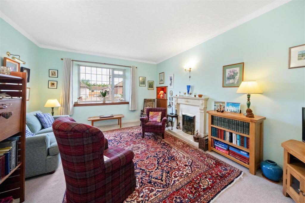 House in Kirkcaldy, Fife - View 2