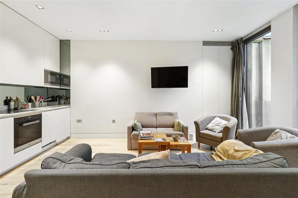 Main image of property: Warwick Court, Holborn, WC1R