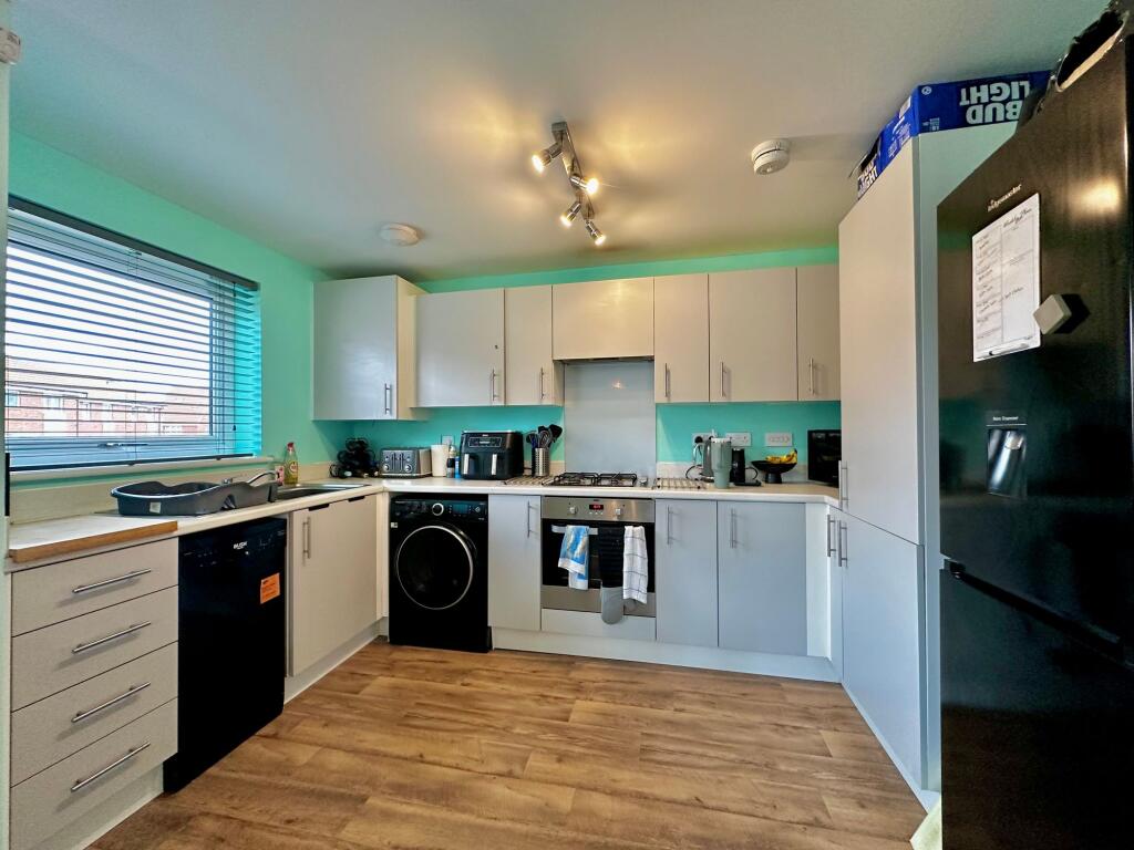 Cheviot Crescent, Whitehouse, MK8 photo 3