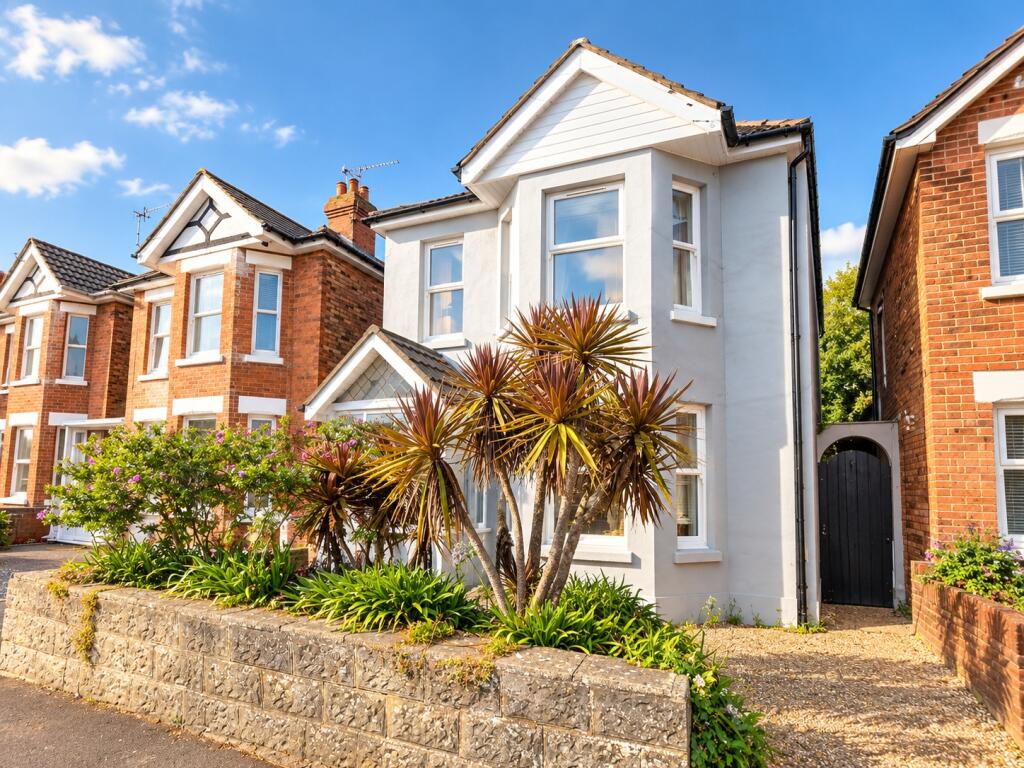 Shelbourne Road, Charminster, Bournemouth, Dorset, BH8