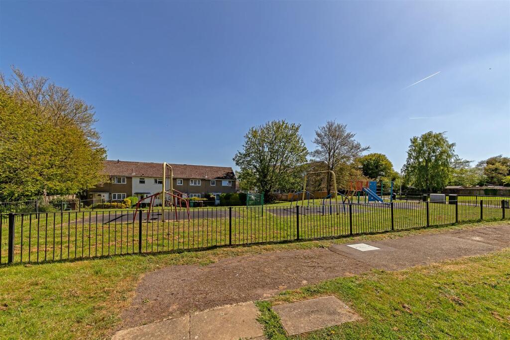 Additional image 17 of Hilldyke Road, Wheathampstead, St. Albans