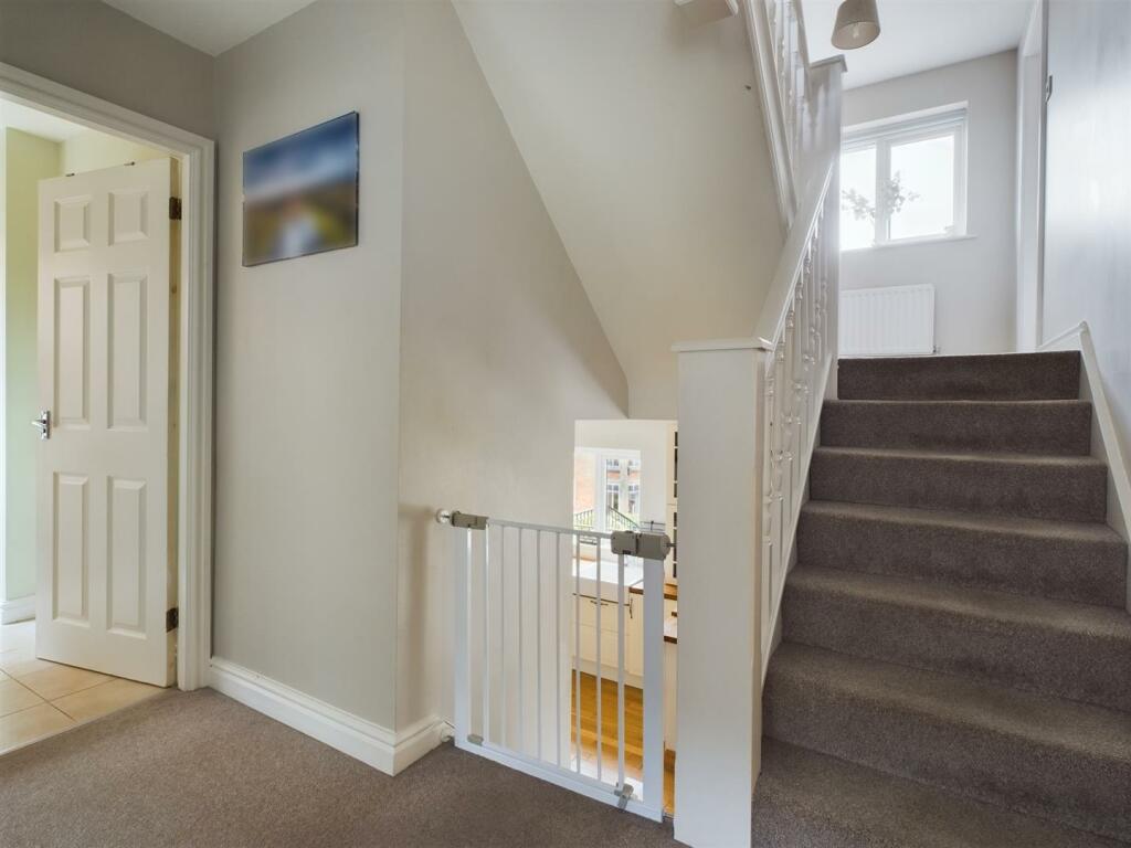 Stone Lane, Kinver, Stourbridge - More