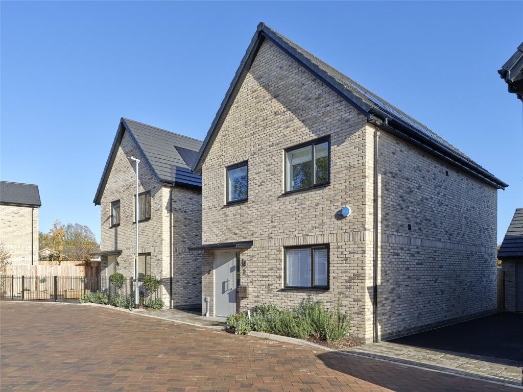 Main image of property: 3, The Shepstones, Nailsea, Bristol, Somerset, BS48