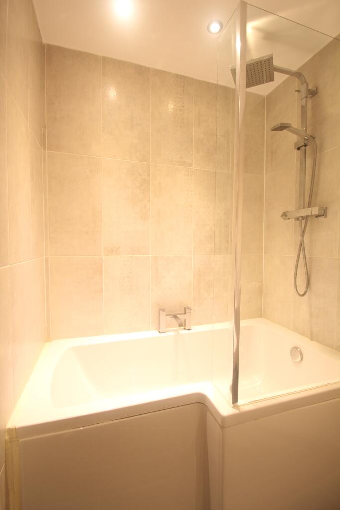 Apartment in Glasgow - More