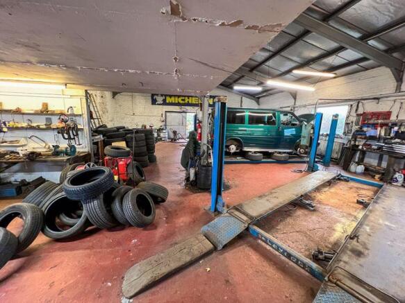 Vondy's Garage