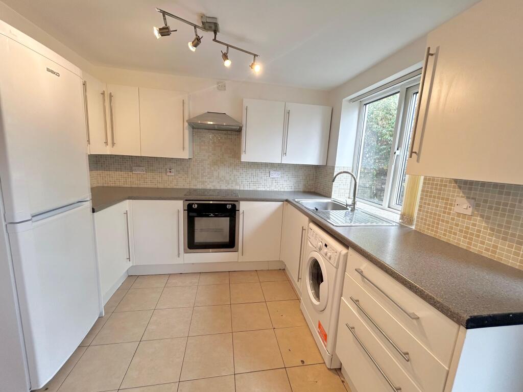 House in Cardiff, Maindy, Cathays - View 3