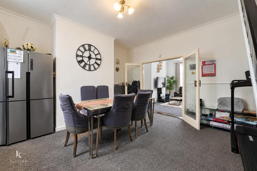 House in Rochdale, Newbold Brow - View 2