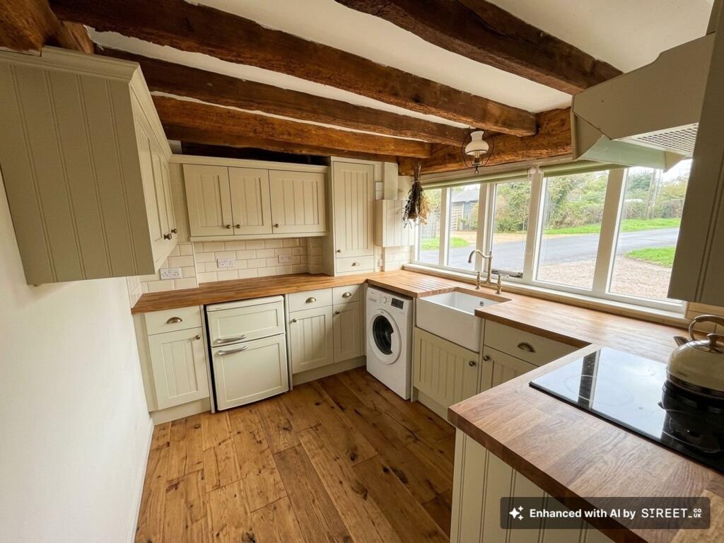 House in Horsham, Billingshurst - View 4