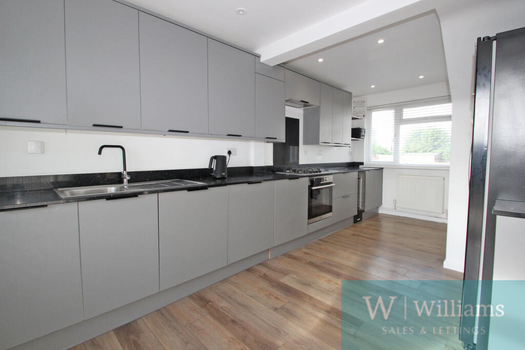 House in Portsmouth - View 5