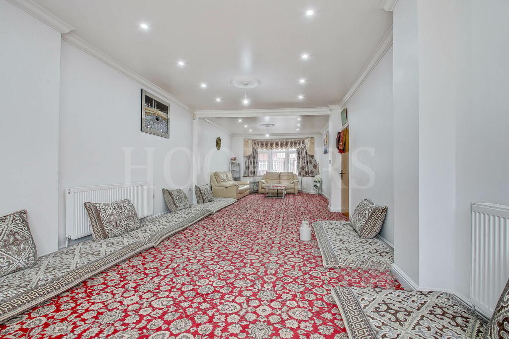 House in London - View 4
