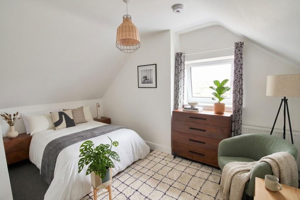 Main image of property: 66 Alma Road, Southampton, SO14