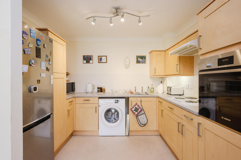 Apartment in London - View 3