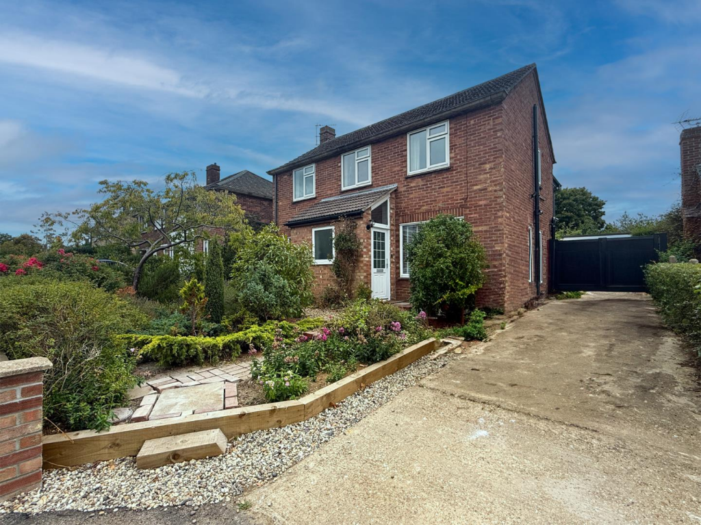 Main image of property: Priams Way, Stapleford, Cambridge