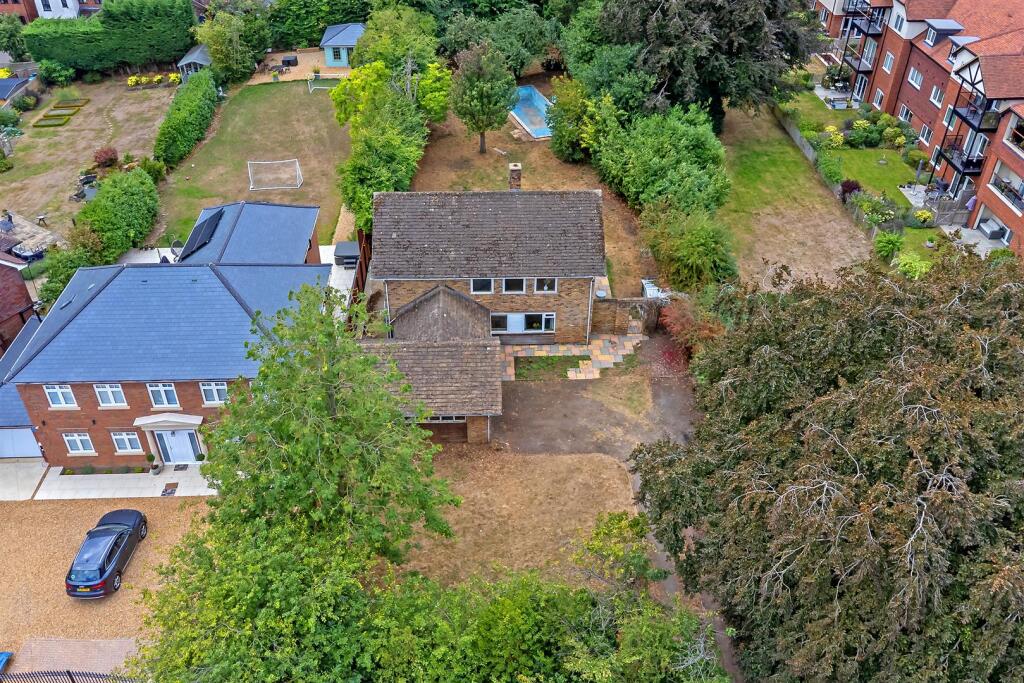 Additional image 24 of Townsend Drive, St. Albans