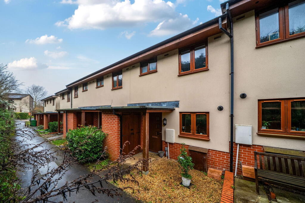 Main image of property: Foxdown, Overton, Basingstoke, RG25 3JQ