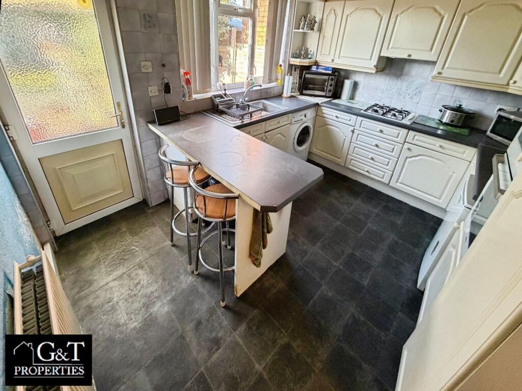 House in Dudley, West Midlands - View 5