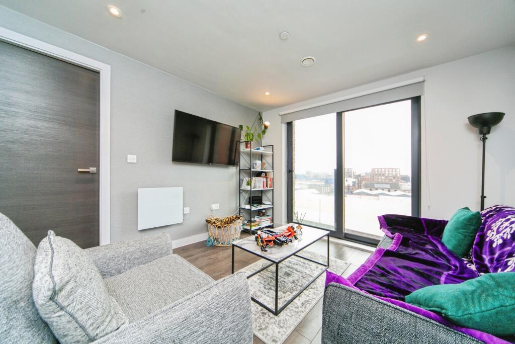 Apartment in Liverpool - View 4