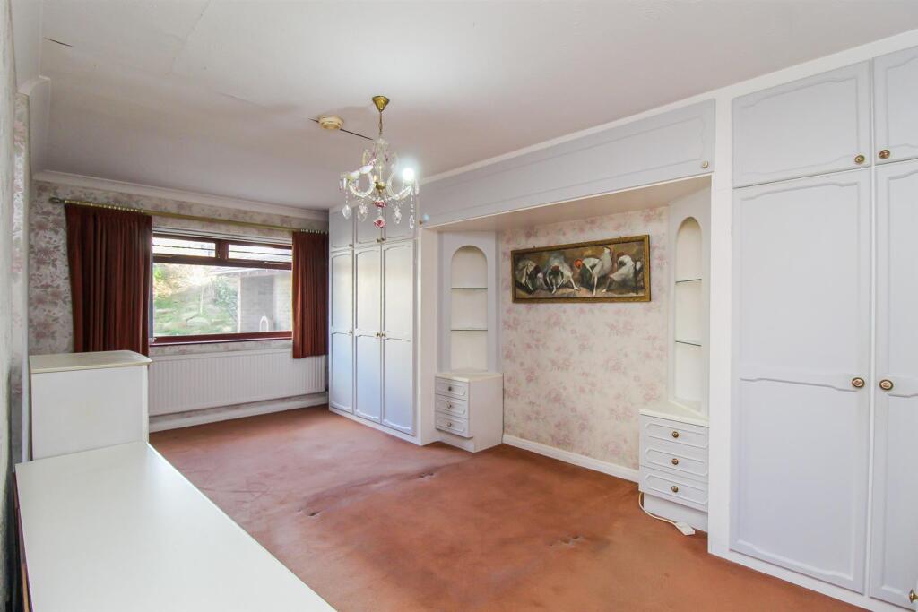 Cleveland Avenue, Lupset Park, Wakefield - View 4