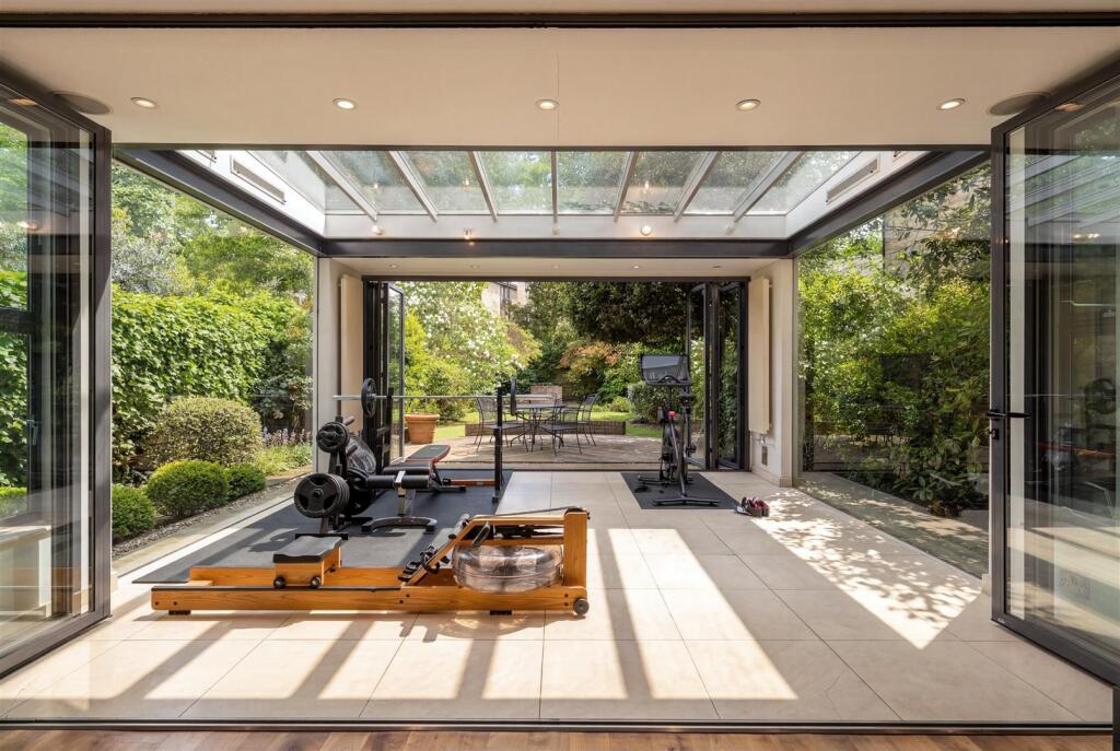 House in London - More