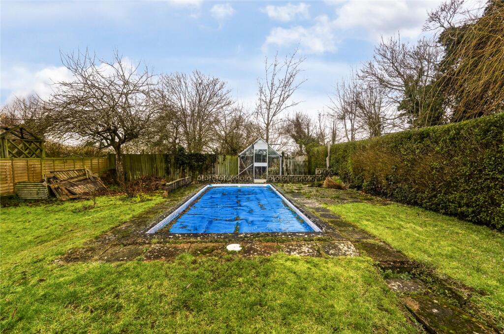 Tebworth Road, Wingfield, Bedfordshire, LU7 photo 3