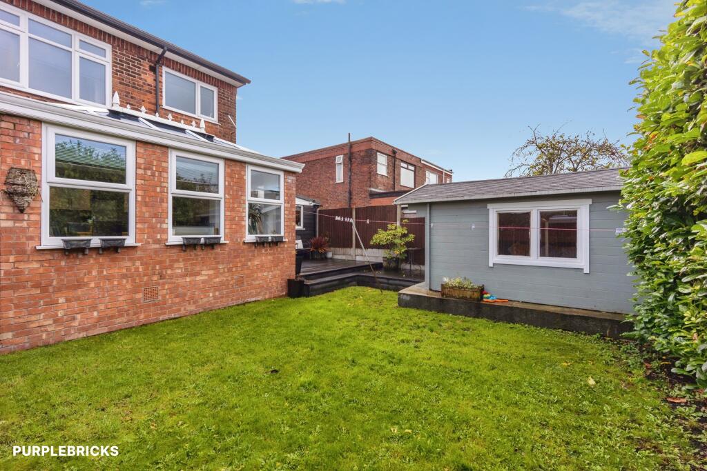 Bentley Road, Denton, M34 photo 2
