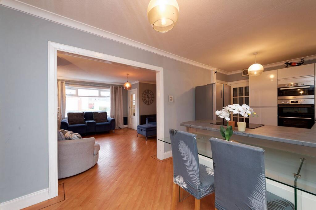 House in Paisley, Renfrewshire - View 5