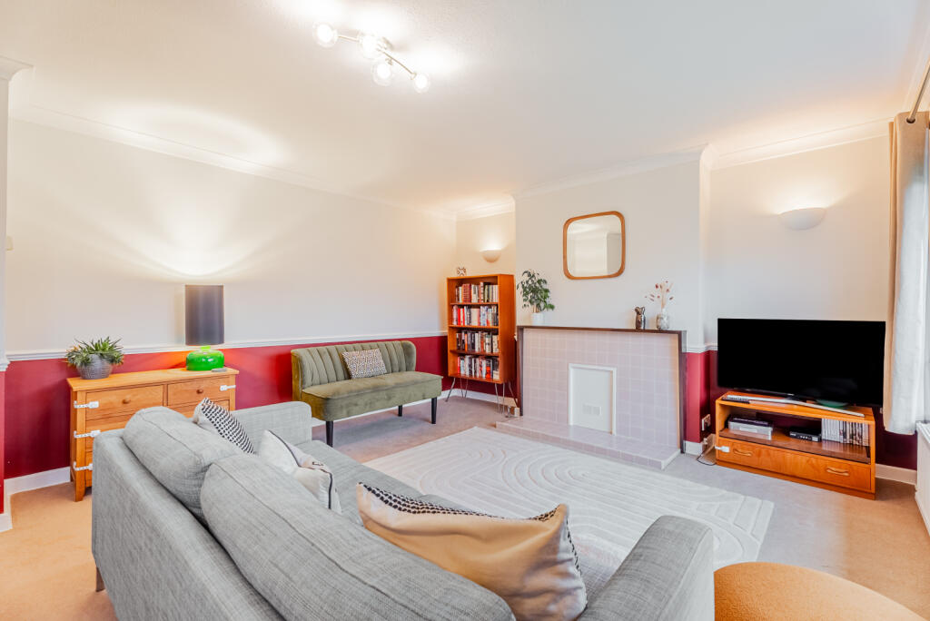 Additional image 3 of Charmouth Court, St. Albans, Hertfordshire, AL1