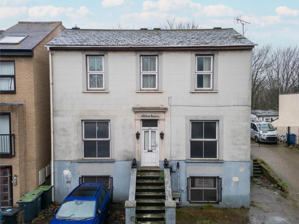Main image of property: Milton Road, Gravesend, Kent, DA12
