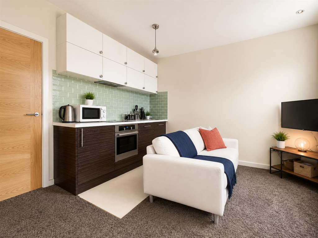 Apartment in Brighton, Round Hill - View 5