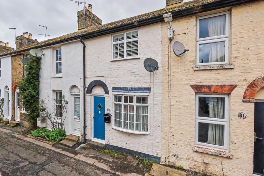 Main image of property: Russell Place, Oare, Faversham, Kent, ME13 0QF