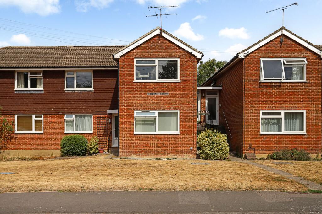 Main image of property: Alfred Road, Farnham, GU9