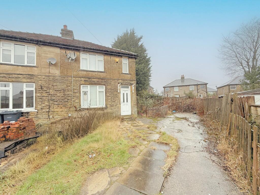 Main image of property: Torre Grove, Bradford, BD6