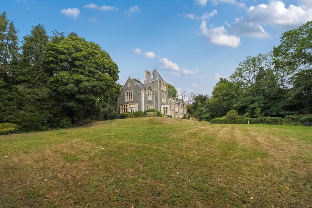 Property photo 8