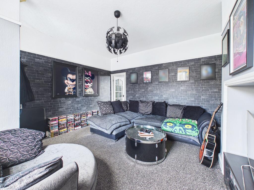 House in St Helens, Liverpool City Region - View 4