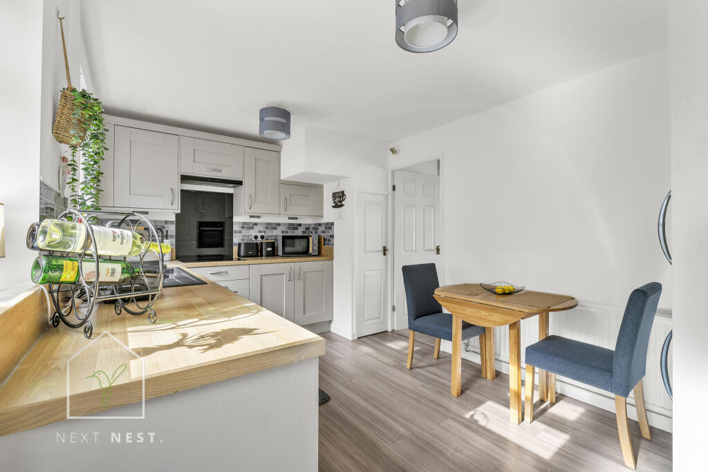 House in Oldham - View 4