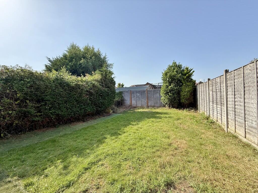 Old Farm Way, Farlington, Portsmouth - More