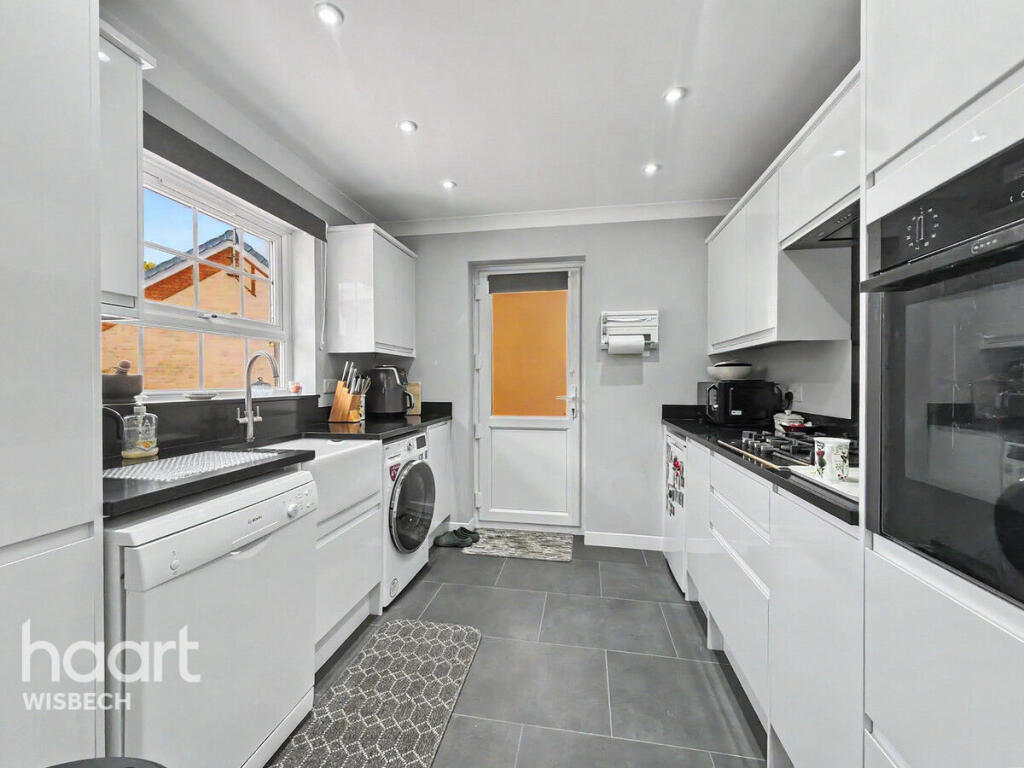 House in Fenland, Wisbech - View 4