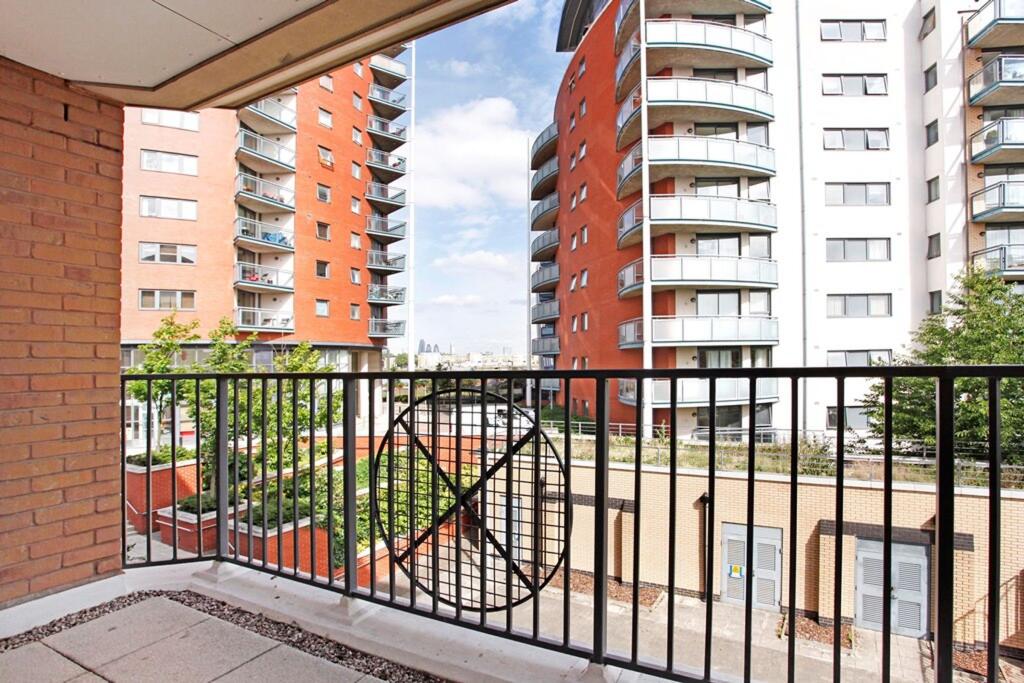 Apartment in London - View 2